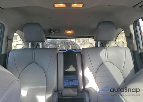 2021 Toyota Highlander Xle z USA, uszkodzony, nr VIN 5TDHZRBH7MS155776